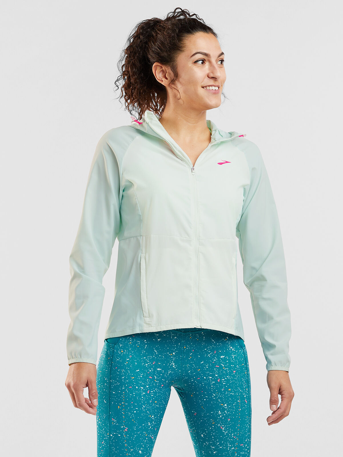 Brooks lightweight hotsell running jacket