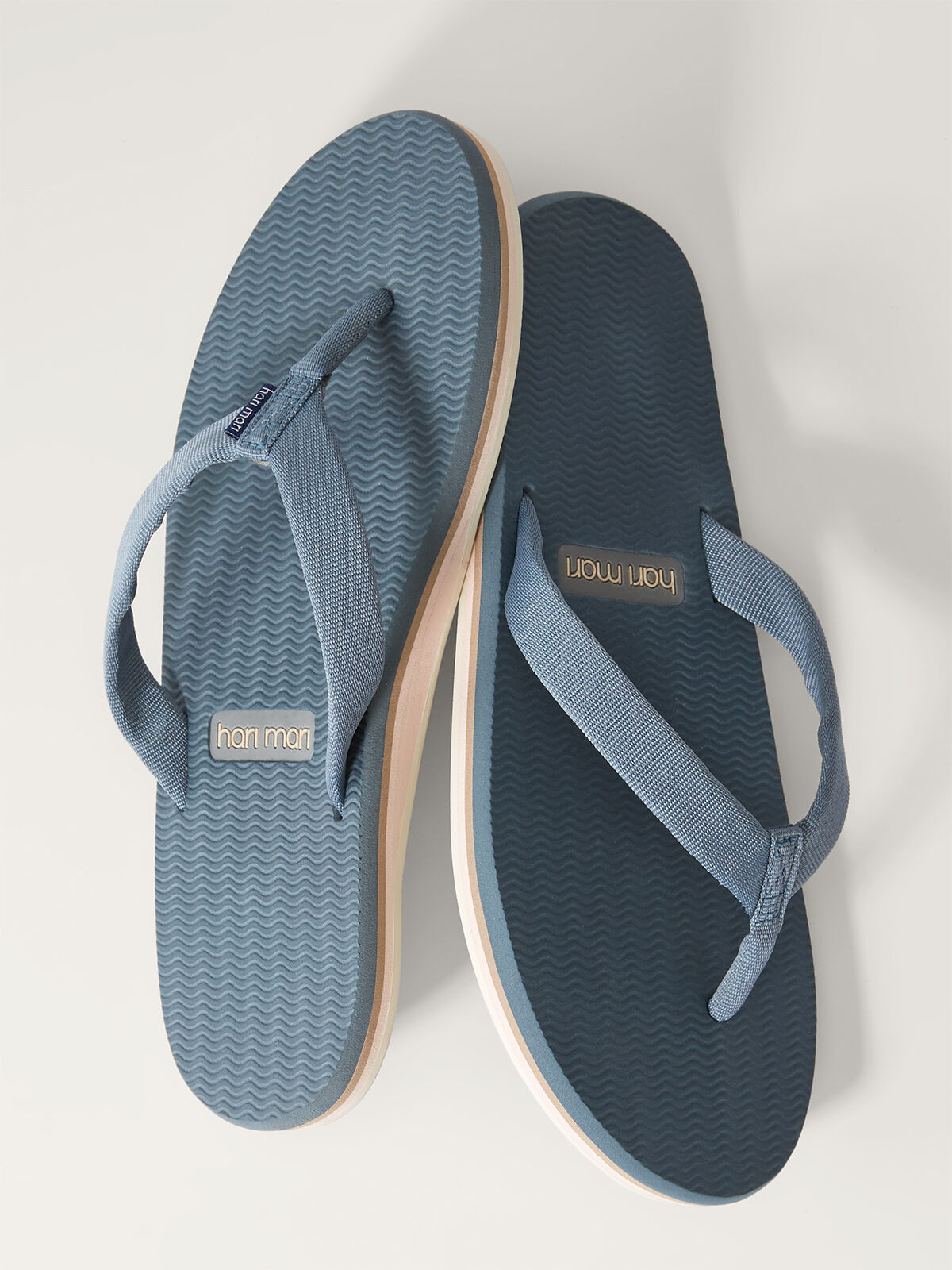 (取寄) ハリ マリ レディース デューンズ hari mari women Dunes Navy 1 Hari Mari Women's Dunes Flip Flops | Title Nine