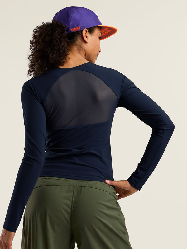 Hikerkind Trail Tech Long Sleeve Tee &ndash; Women's Hiking Shirt