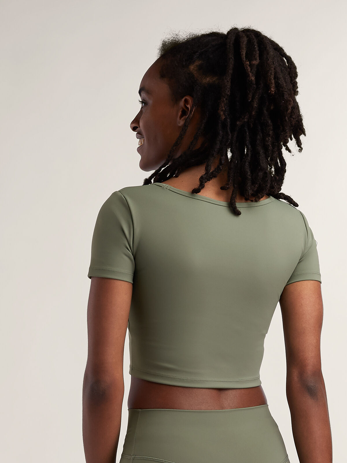 Women's Workout Cropped Bra Top: Bien Être | Title Nine