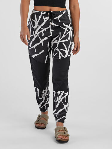 Nikita Fleece Joggers