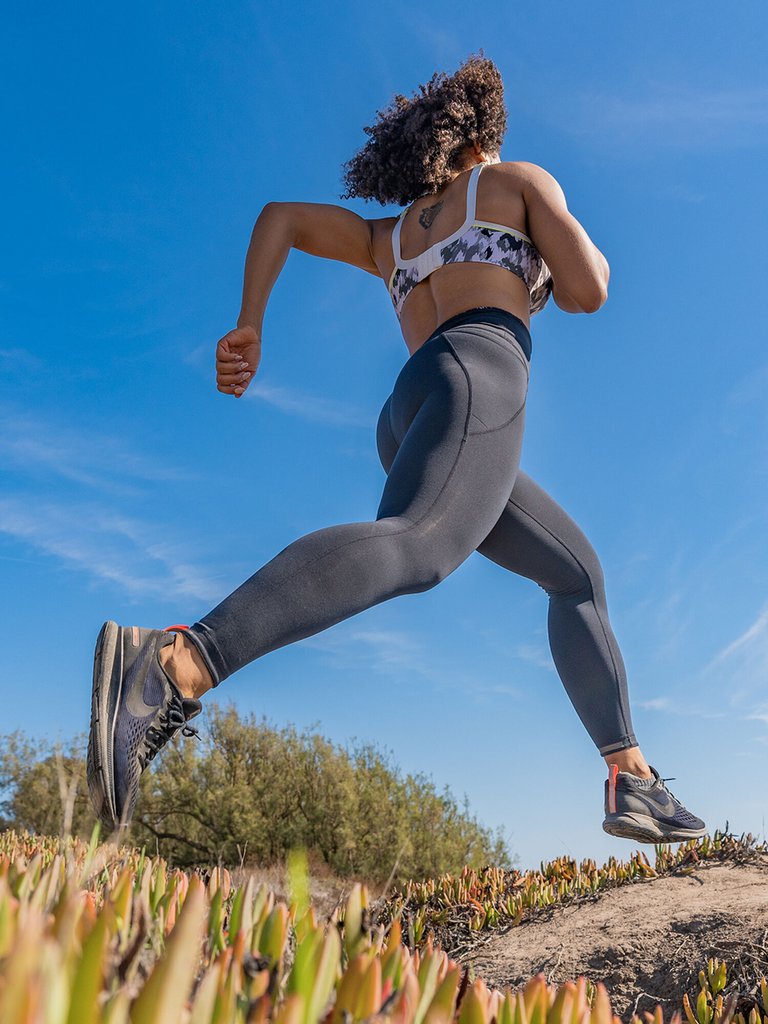 Mad Dash Reversible 7/8 Running Tights - Jungle Mirage, , model