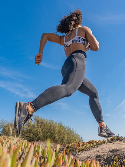 Power 7/8 Reflective Gym Leggings - Black Chain Reflective Print