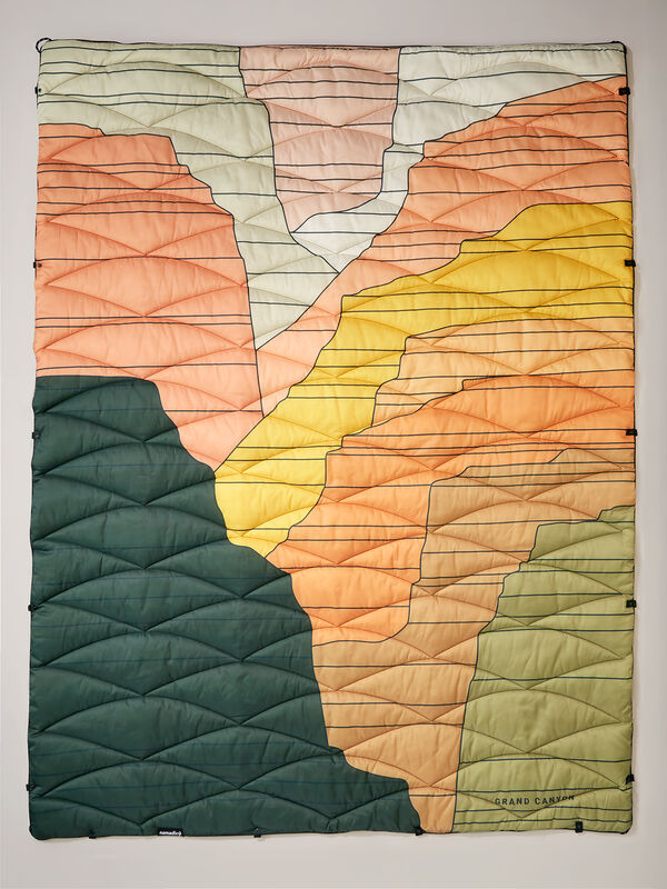 Nomadix Packable Puffer Adventure Blanket
