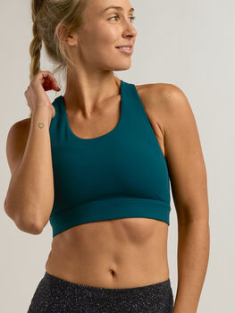 Brooks Running Women's Luxe Pocket Bra
