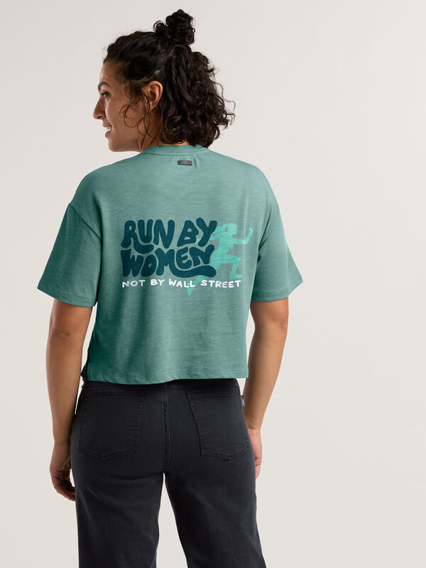 Women’s Jett Long Sleeve Quick-Dry Graphic Tee | Title Nine