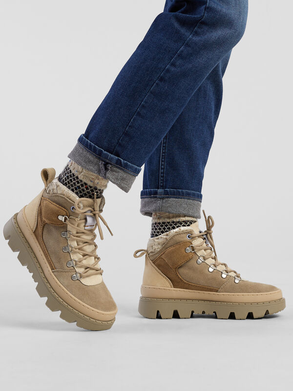 Unalome Boot