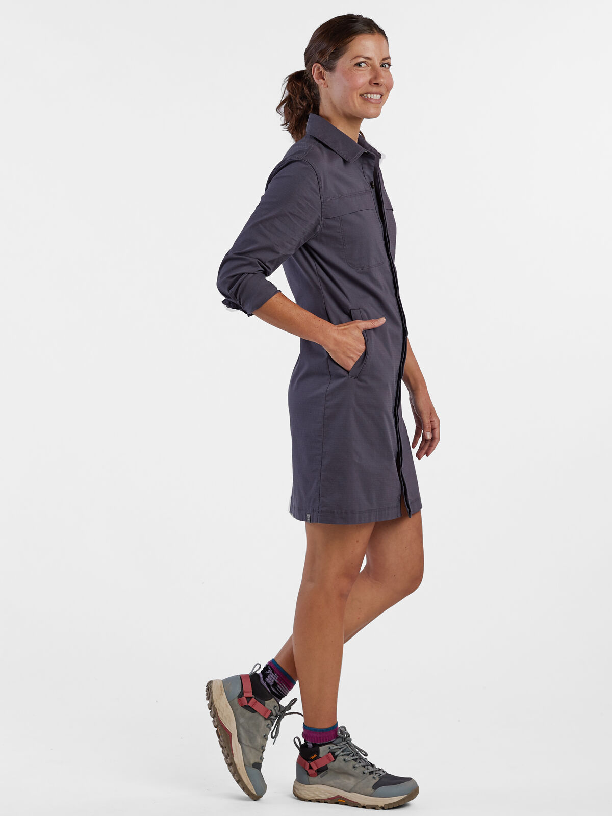 L’or volume shirt dress Soft Volume Shirt Dress in Black Linen (RTS) – Nettle Studios