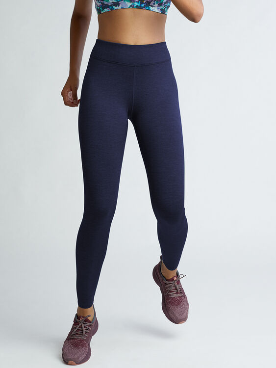 Lululemon Women's Midrise Crop Legging Black Size 2 - Shop Linda's Stuff