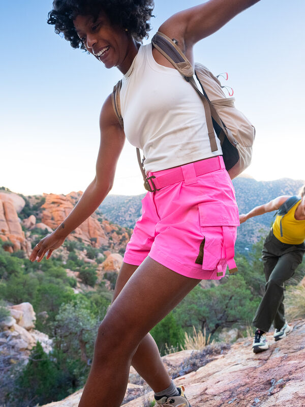 SENIQ Trailmix Shorts &ndash; Pocketed, Quick-Dry Trail-Ready