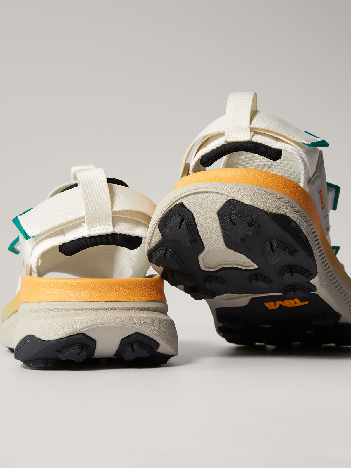 Teva Women's Aventrail | Title Nine
