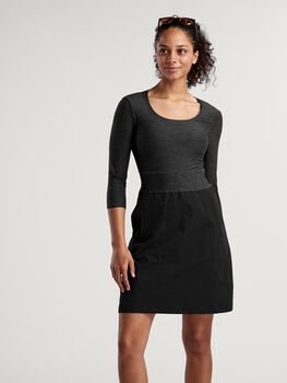 Limitless 3/4 Sleeve Dress Women&rsquo;s Adventure Dress