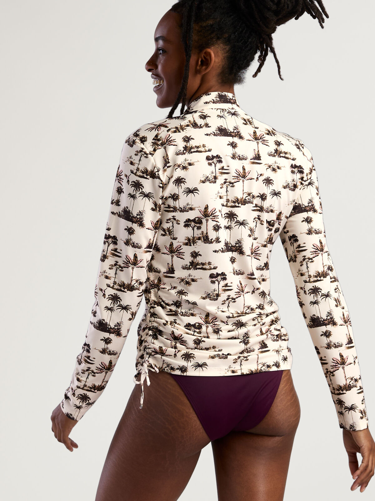 Carve Designs Long Sleeve Rash Guard Endless Summer | Title Nine