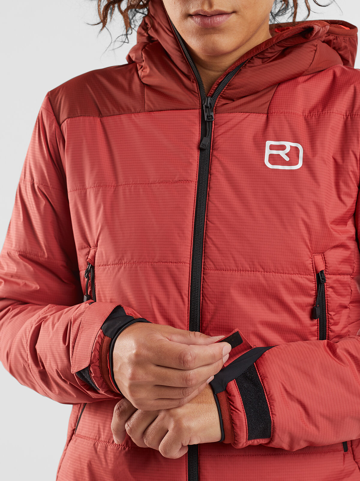 Womens Insulated Jacket: Black Sheep | Title Nine