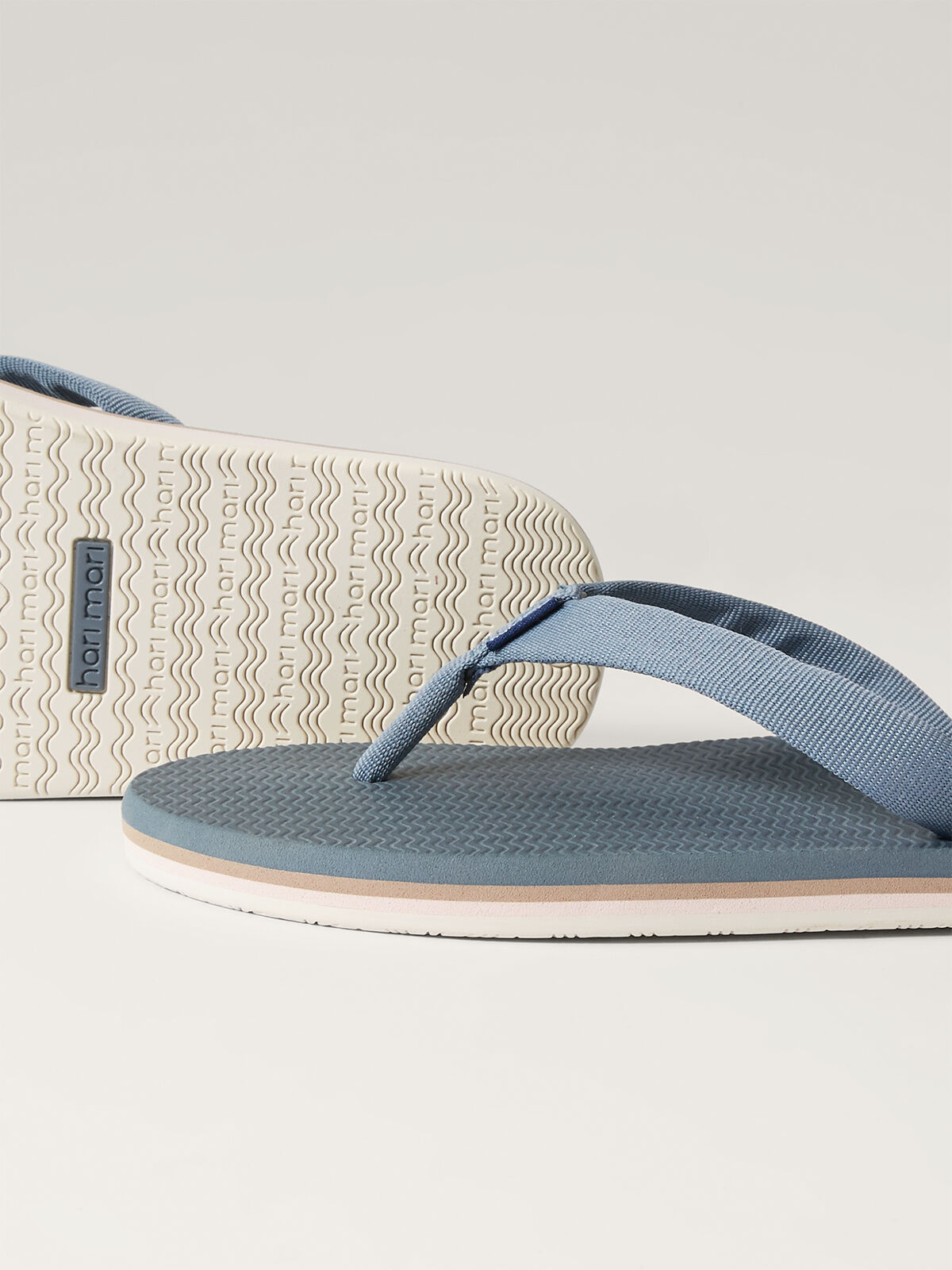 Hari Mari Women's Dunes Flip Flops | Title Nine