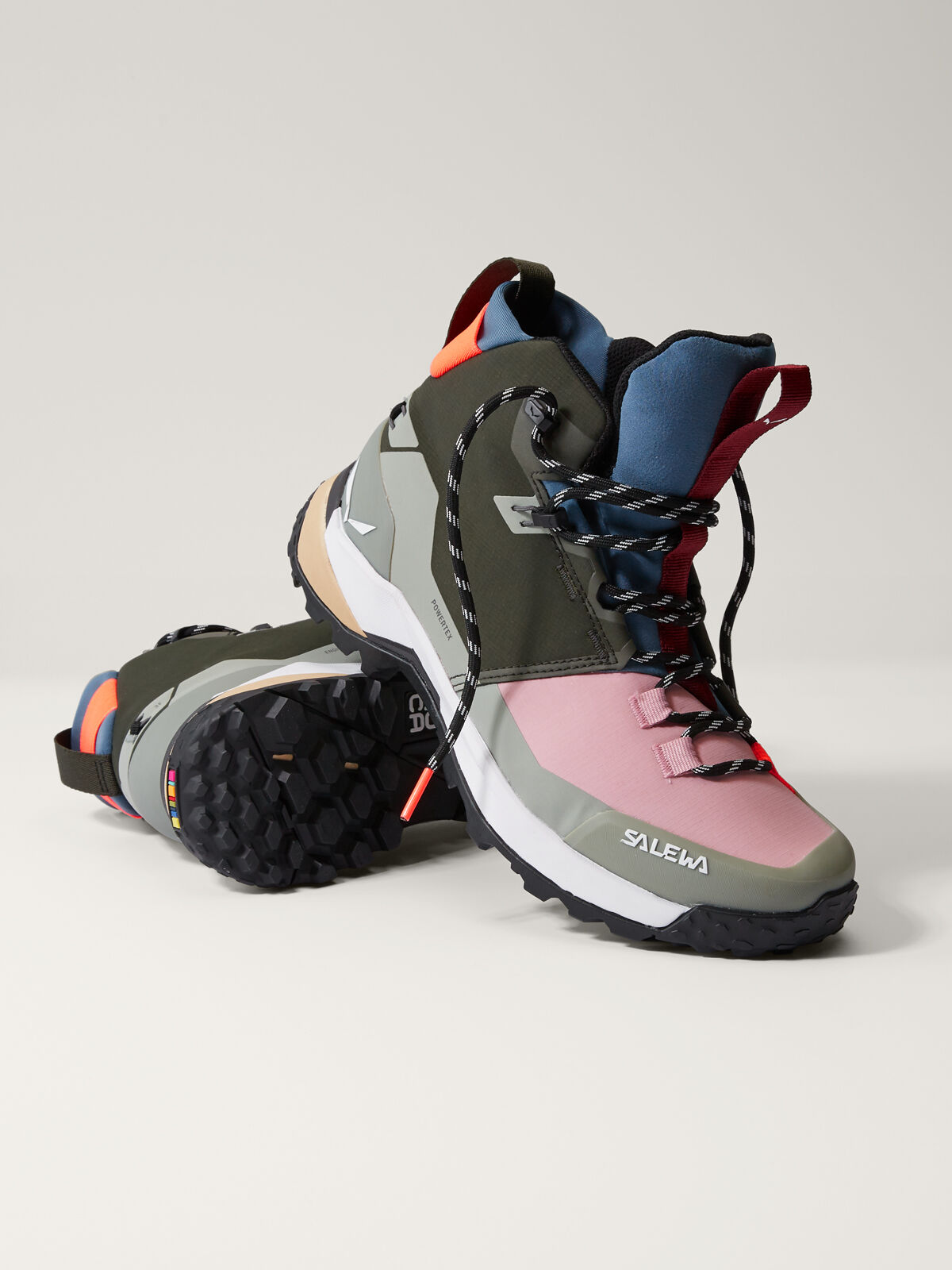 最旬ダウン Salewa Women's Puez Mid PTX Hiking Boot | Title Nine 土地