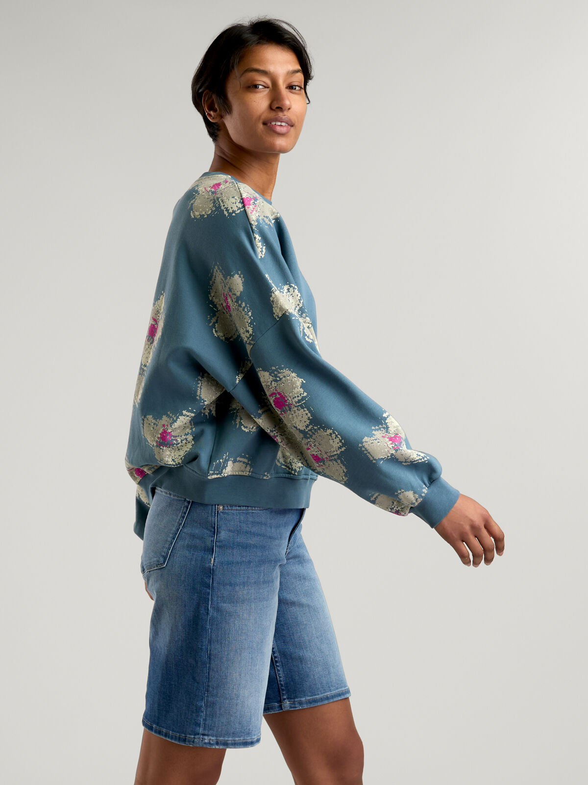 Unicorn Sweatshirt – Organic Cotton Graphic Sweatshirt | Title Nine