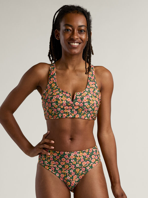 Aria Bikini Top &ndash; Underwire Adjustable Swim Top