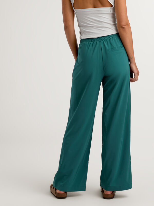 Getaway Wide Leg Pants &ndash; Quick-Dry Travel & Adventure Pants