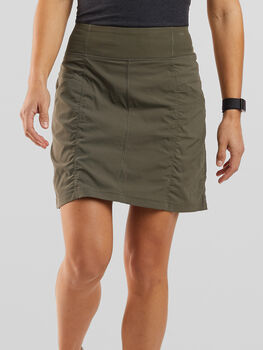 Prana Hiking Skort: Evergreen