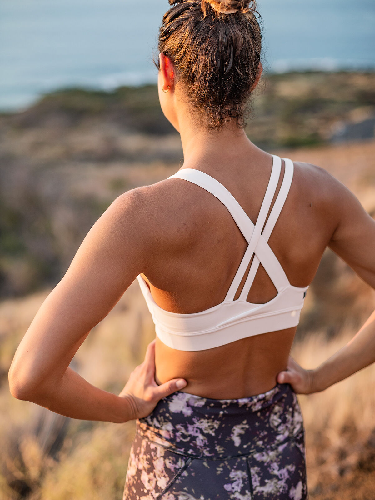 Oiselle hi cheap ten bra