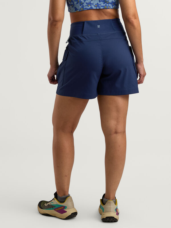 Women&rsquo;s High Rise Cargo Hiking Shorts Cordillera