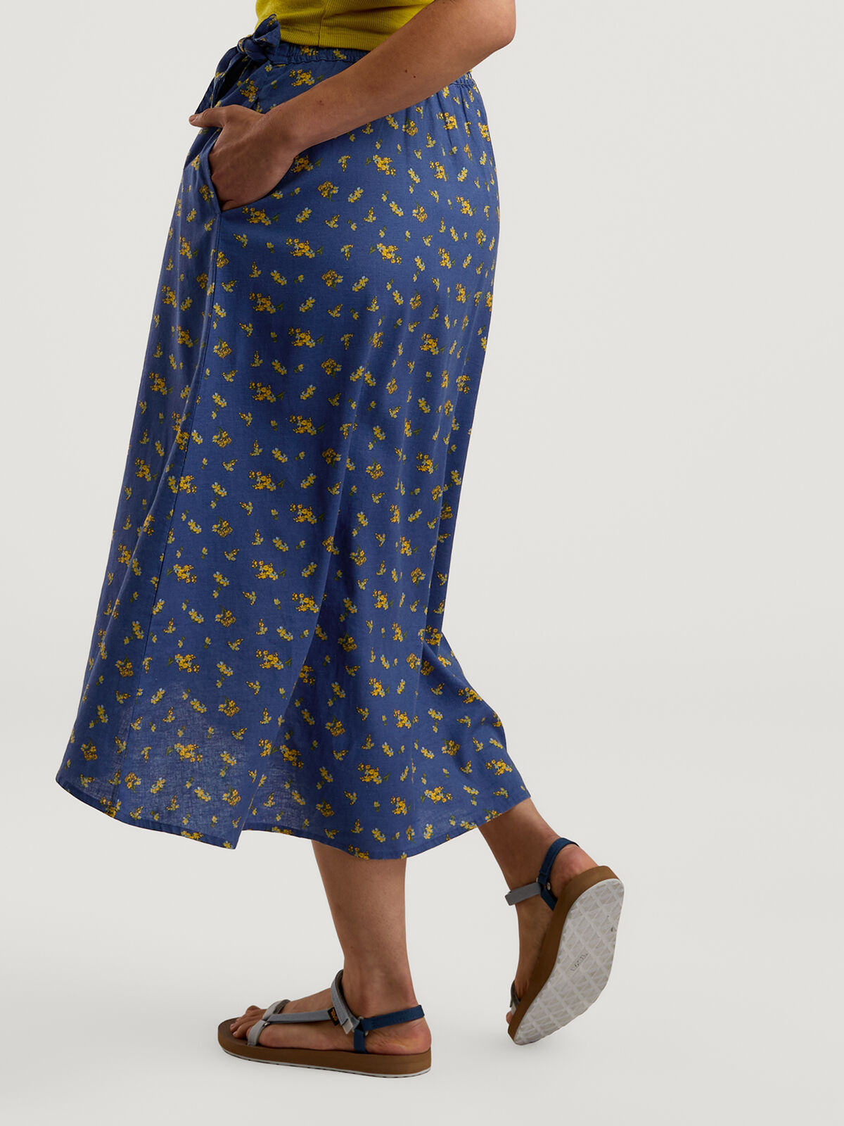 Toad&Co Baja Wrap Midi Skirt Hemp Travel Dress | Title Nine