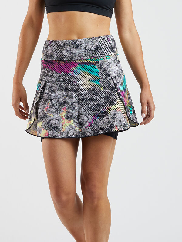 Terraferma Skort - Graffiti Bloom, , model