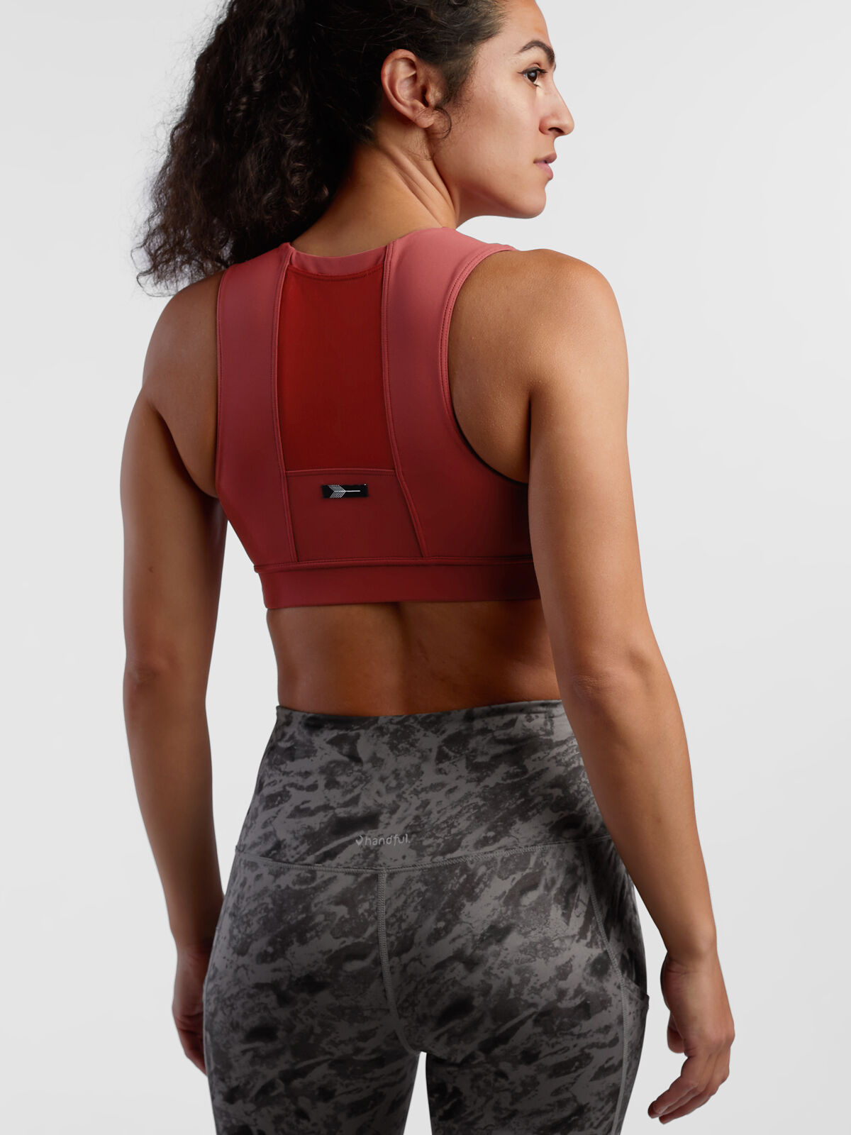 Sports Bra with Pocket Pockito by Oiselle Title Nine