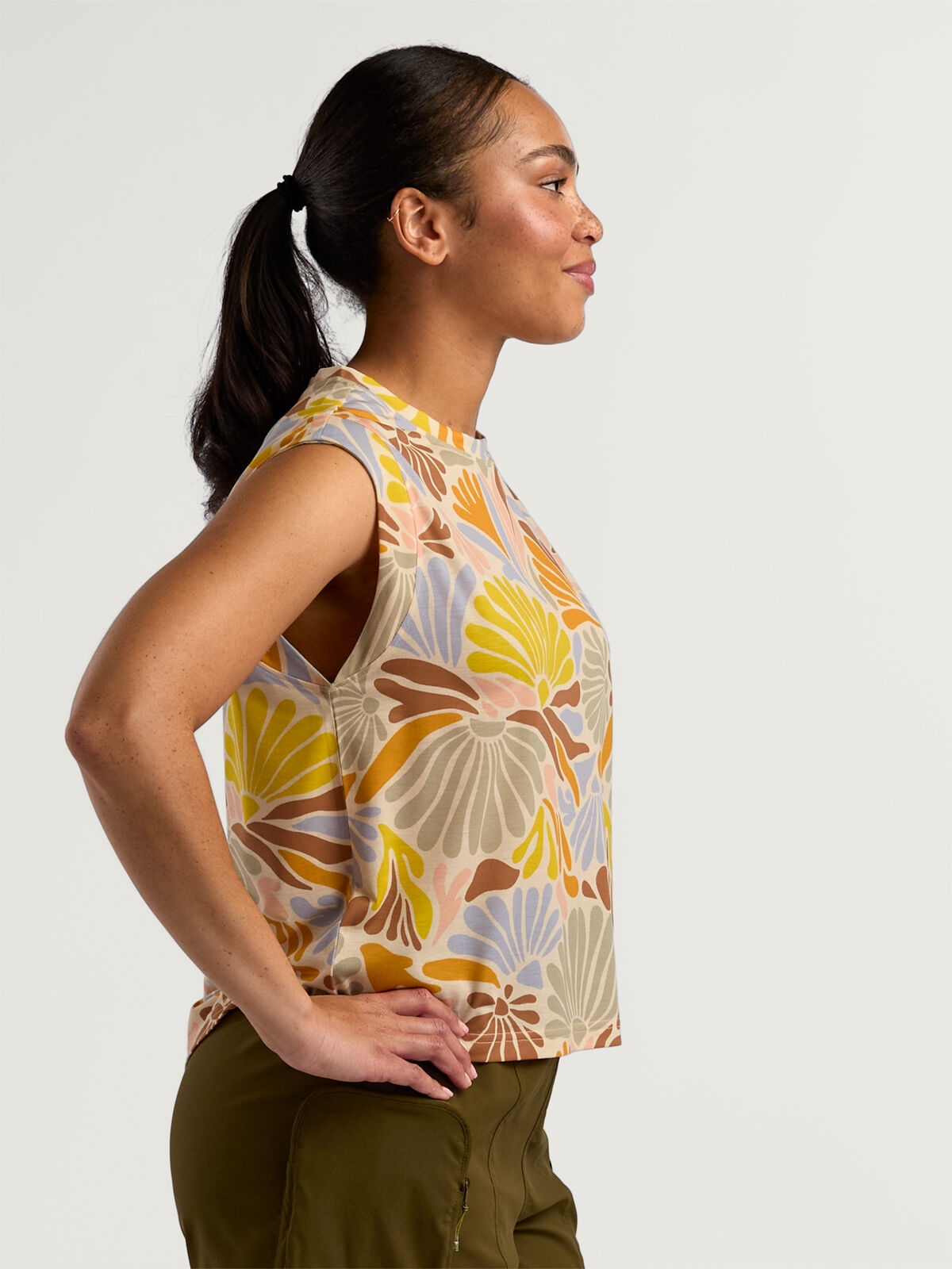Women's Lightweight UPF 50 Hiking Tee Gatewood | Title Nine