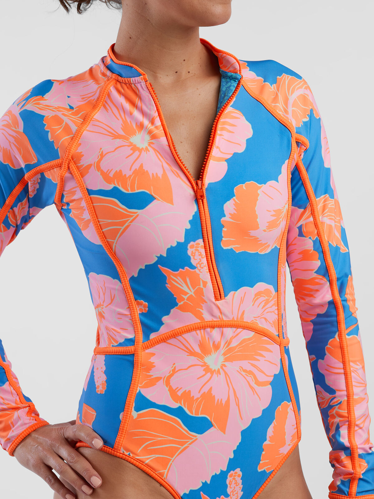 Women's Cardi Surf Suit - Magnolia Mirage | Title Nine