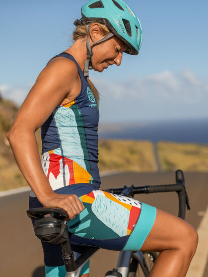 Women's Cycling Shorts: Ride Relentless Oasis | Title Nine