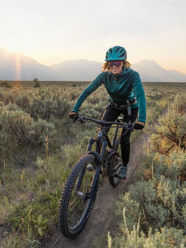 Full Zip Hoodie: Women's Alpine Air Polartec