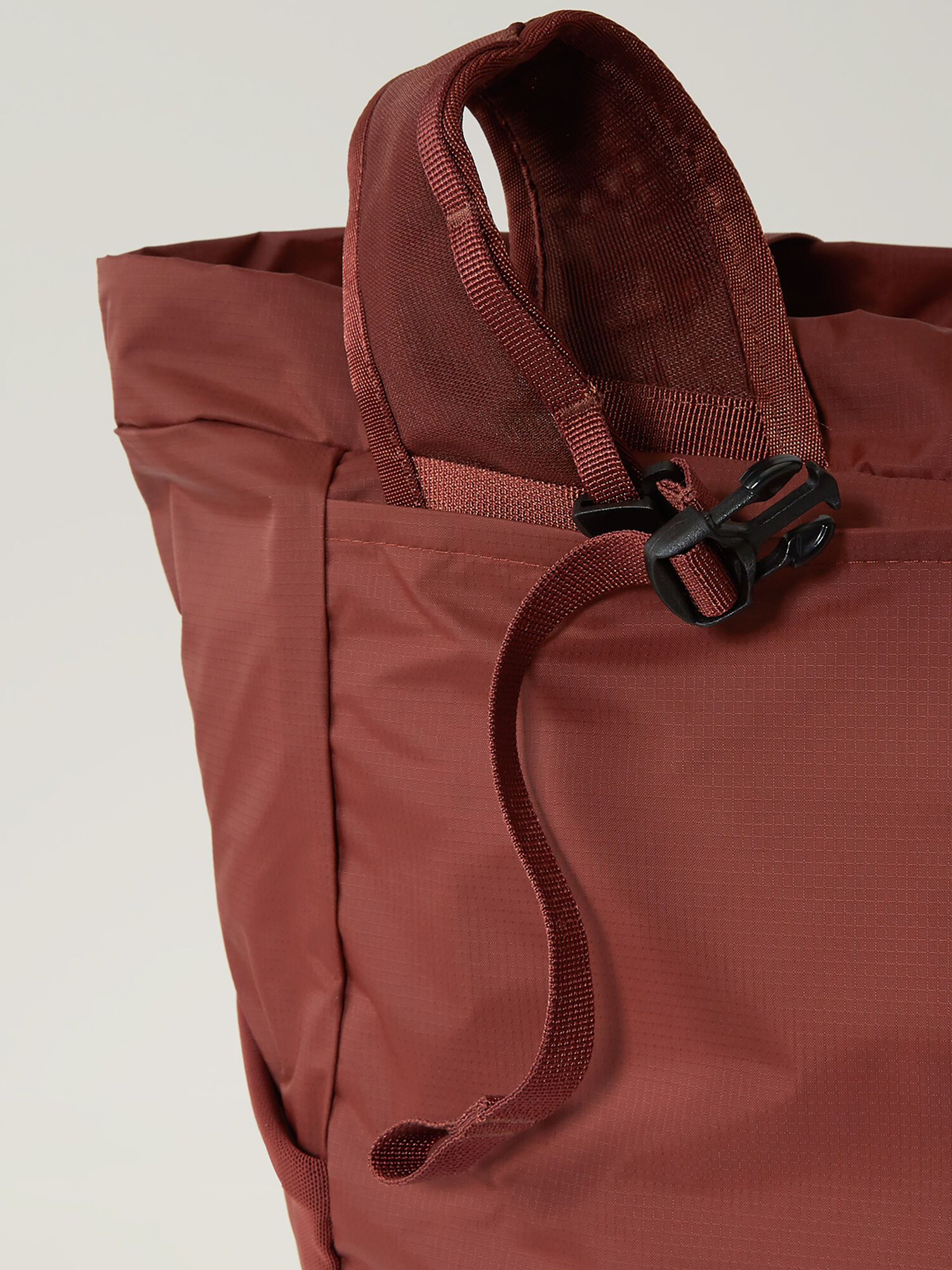 Terravia Tote Pack - 27L, , original