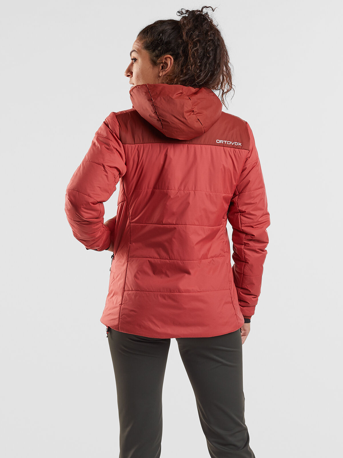 Womens Insulated Jacket: Black Sheep | Title Nine