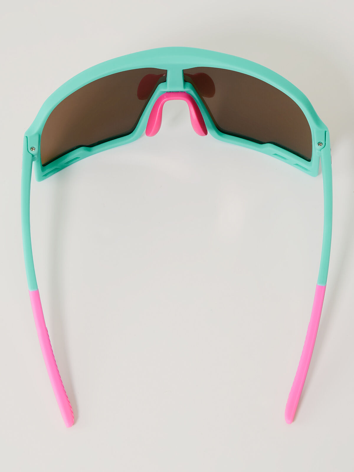 Knockaround Women's Kahlo Wrap Sunglasses | Title Nine