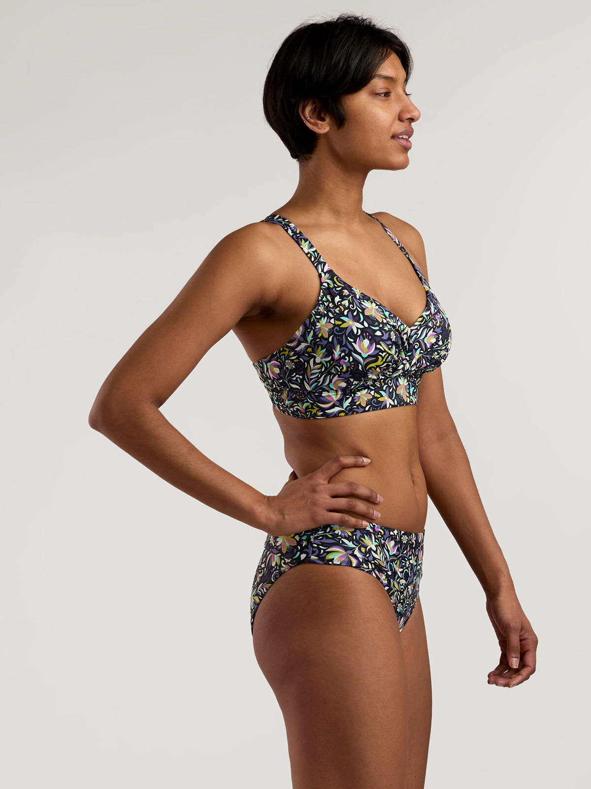 Metis Bikini Top - Oaxaca – Underwire Bikini Top C-DDD | Title Nine