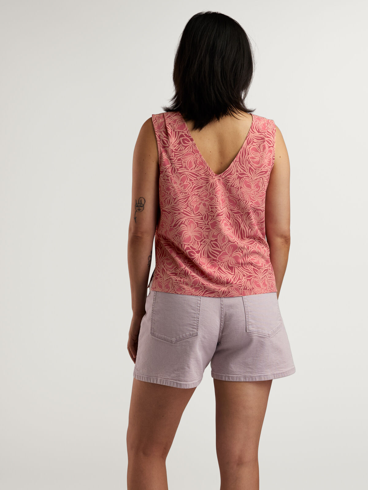 Women's Tank Top Round Trip Solid Outlet