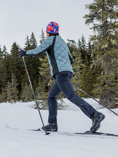 The 5 Best Women's Snow Bibs for Skiing and Snowboarding