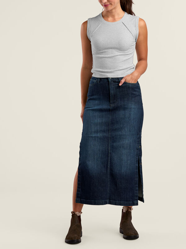 DUER Women&rsquo;s Performance Denim Midi Skirt
