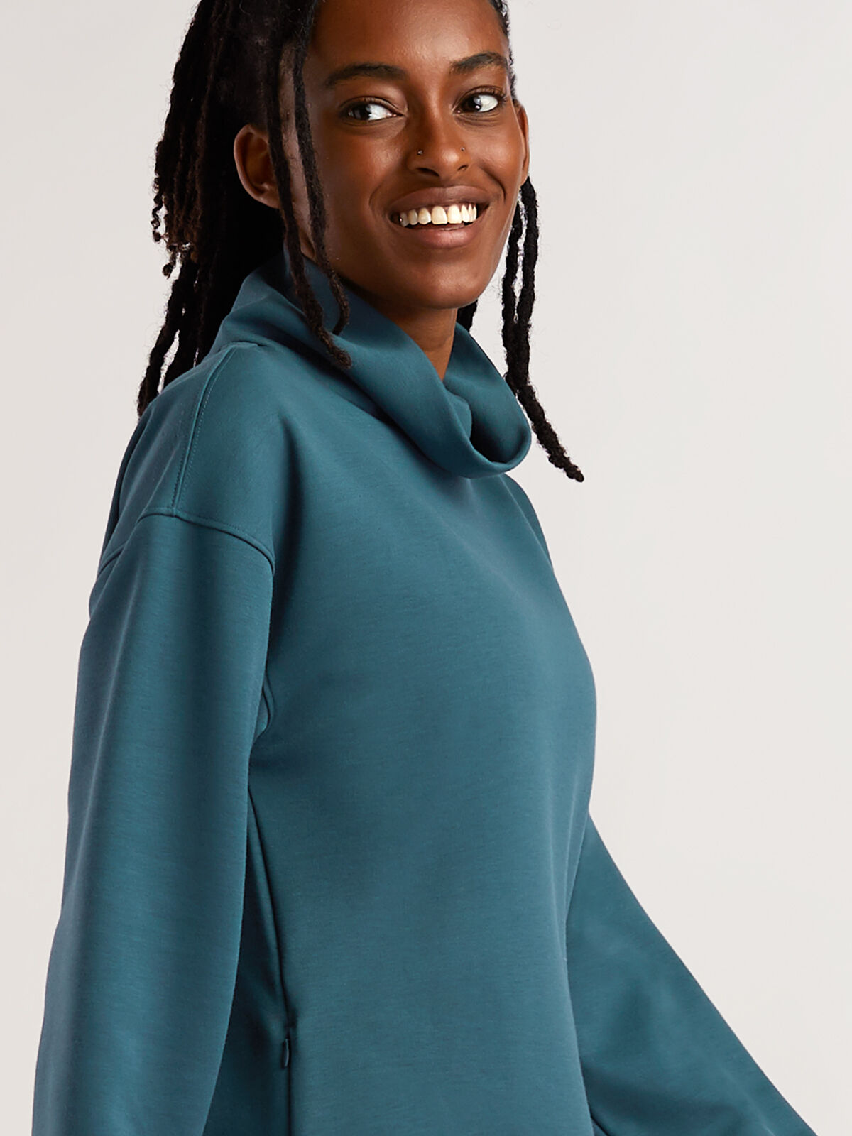 Gadot Maxi Dress – Women's Long Sleeve Mock Neck Dress | Title Nine