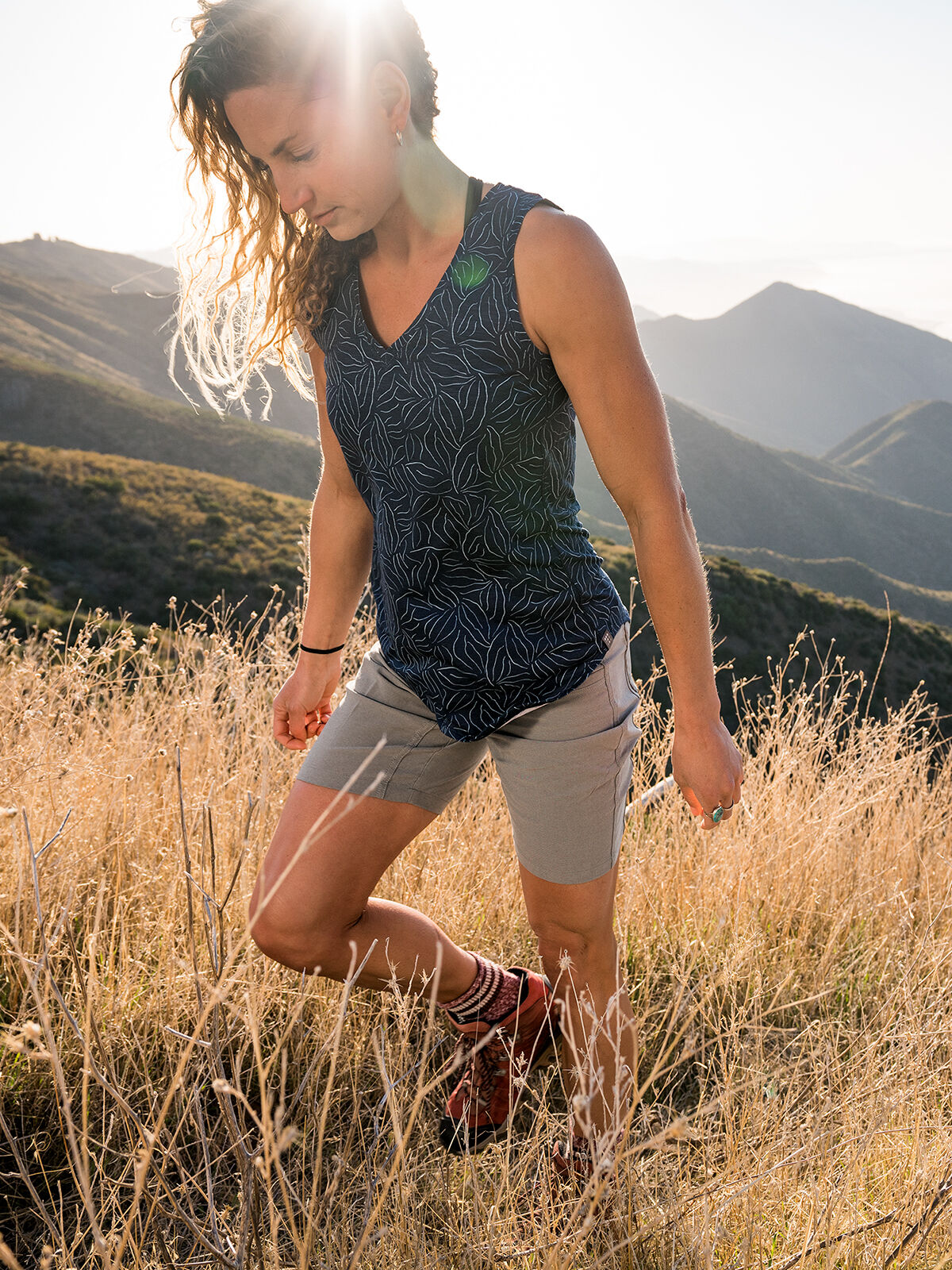 【RENEWAL】BAKUNE Ladies V Neck Tank Top Womens Henerala Coffee Bean | Title Nine