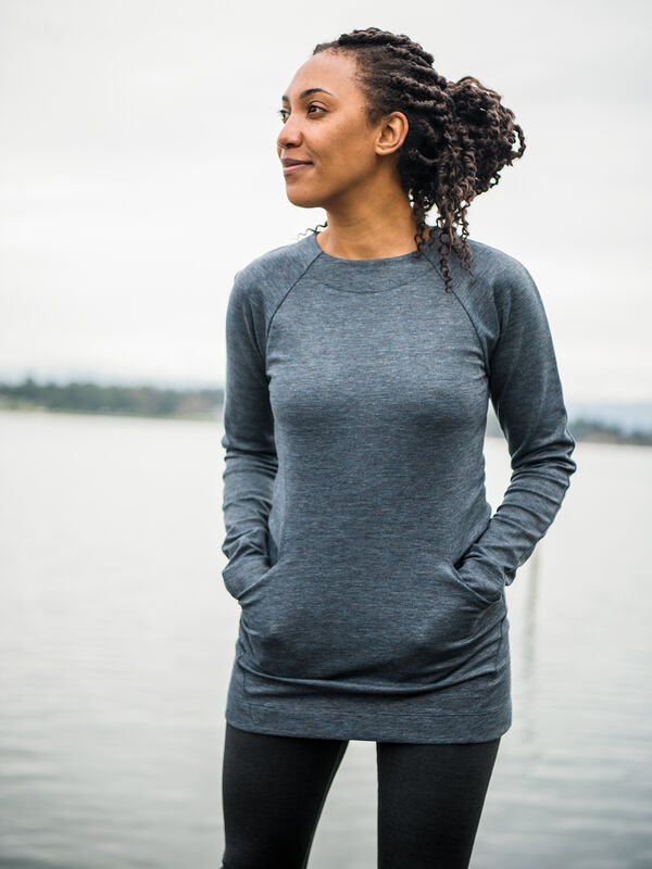 She Leads Tunic, , model
