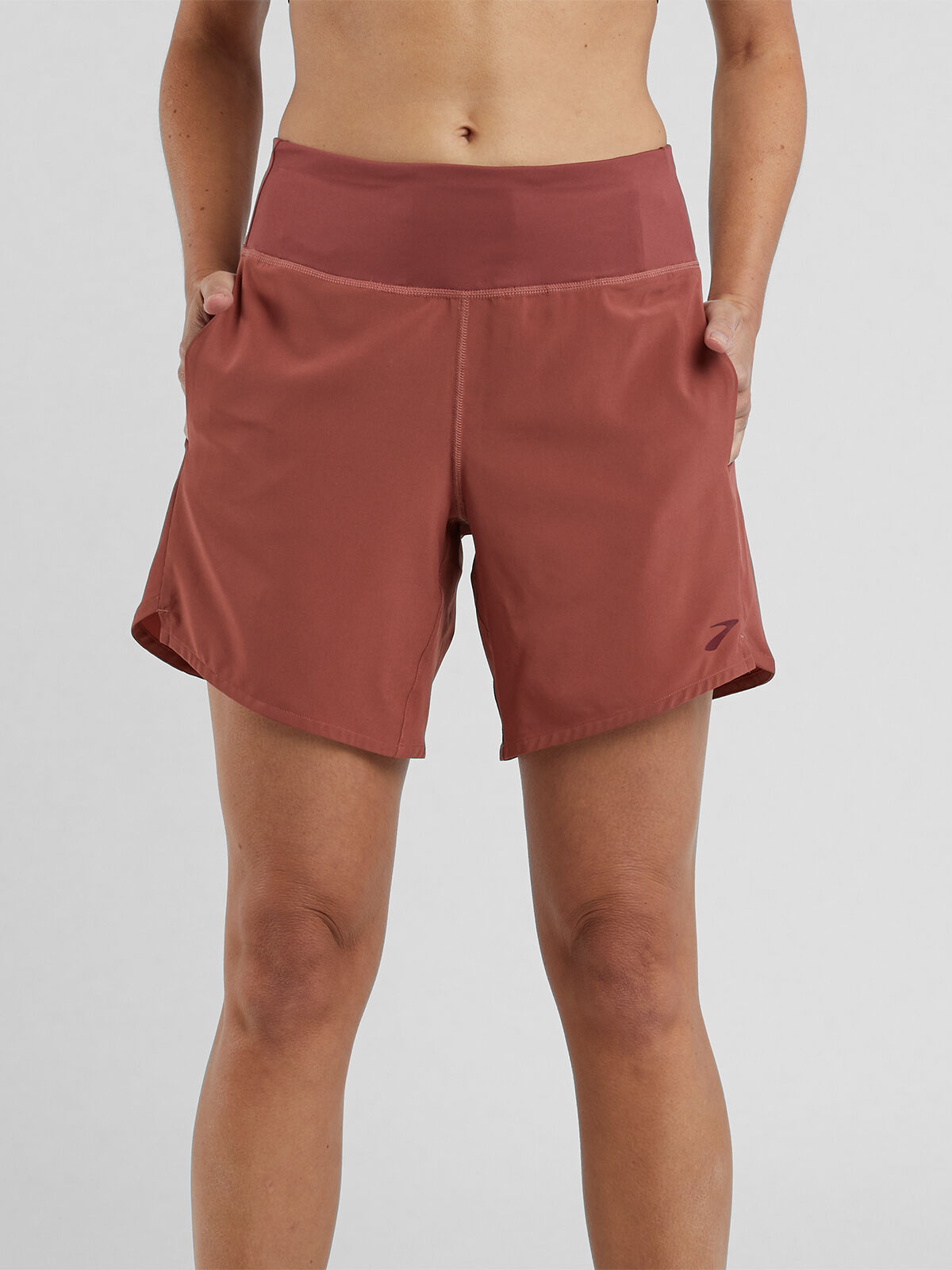 brooks running shorts with pockets