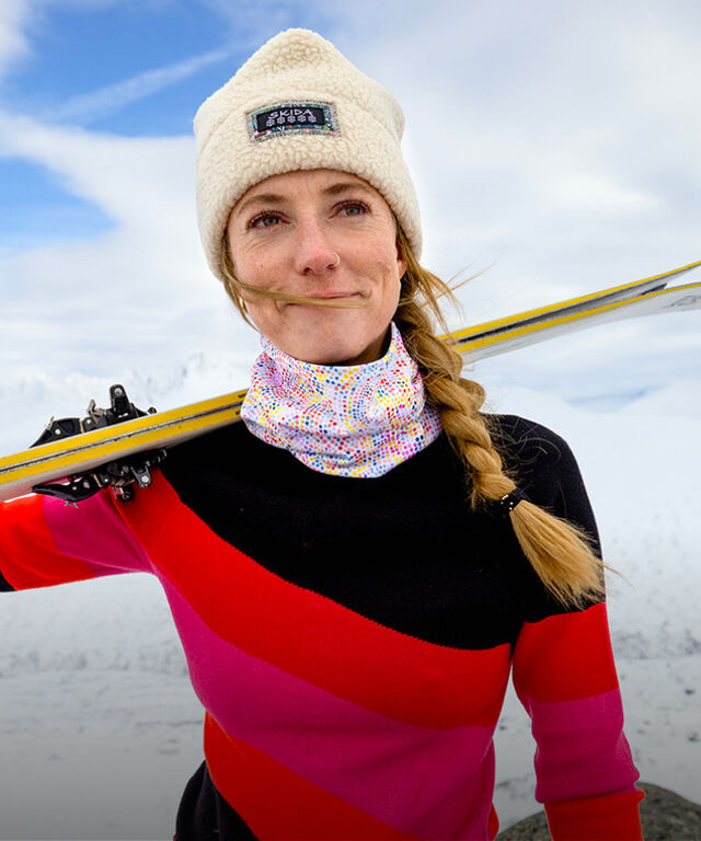 shop gifts under 50 for her