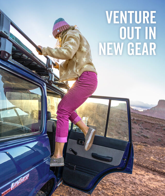 shop women&rsquo;s athletic pants