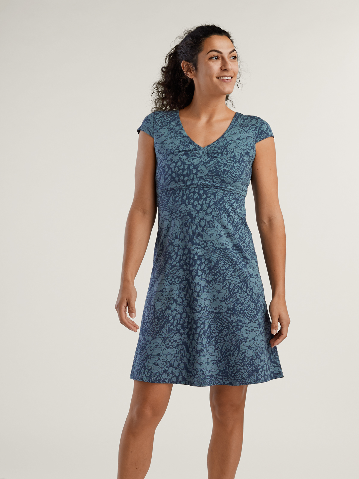 H*a様 【タグ付】BRIEFING MS RAMIE DRESS SHORT Amelia Short Sleeve Dress - Aquifer Wave | Title Nine