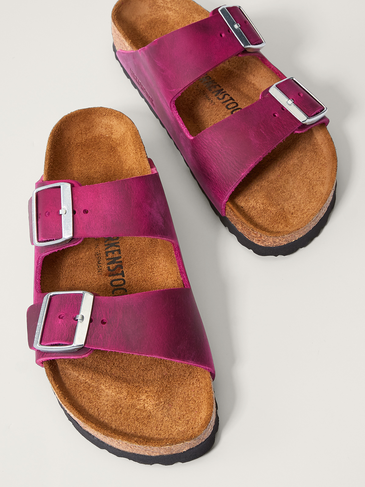 サンダル BIRKENSTOCK ARIZONA BS OILED LEATHER FLAT SANDALS (NARROW FI Arizona Soft Footbed Oiled Leather Blue | BIRKENSTOCK