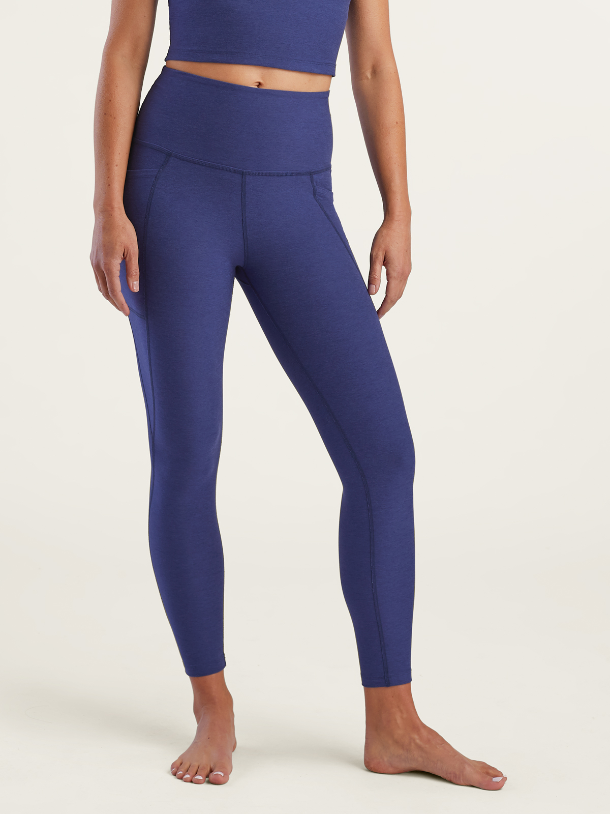 ★andar★ Relay Pocket 9-part Leggings Workout Leggings with Pockets: Nebula | Title Nine