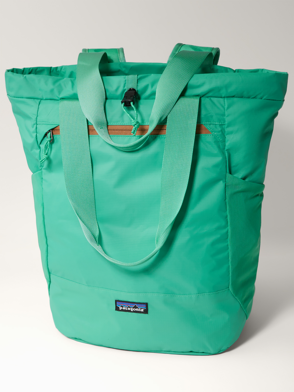 Patagonia Terravia Tote Pack - 27L | Title Nine